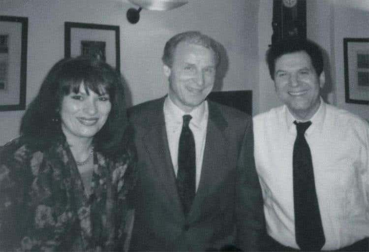 Erminia e Giuseppe Menalli con Giovanni Trapattoni, anni Novanta